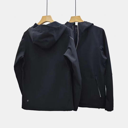 lululemon丨Fleece Back
运动夹克 软壳衣 LM4AA2S 商品图1