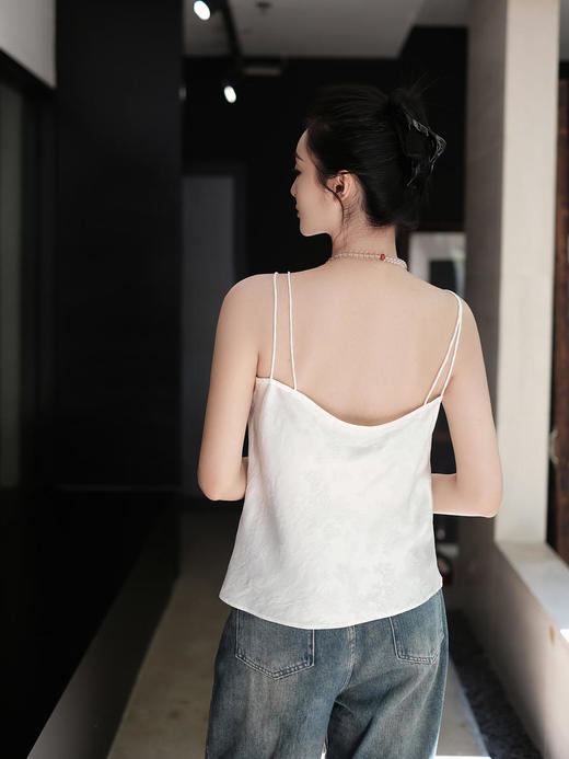 盛唐牡丹 |真丝蝶恋花双肩带吊带(黑色或白色自选) 商品图7