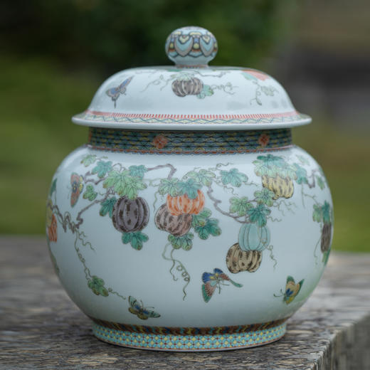 五彩描金瓜瓞连绵盖罐 商品图1