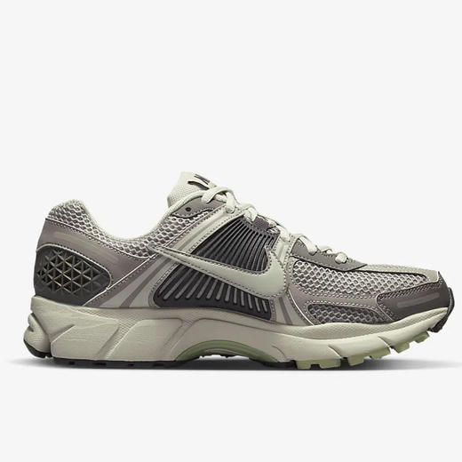 FB8825-001 商品图2