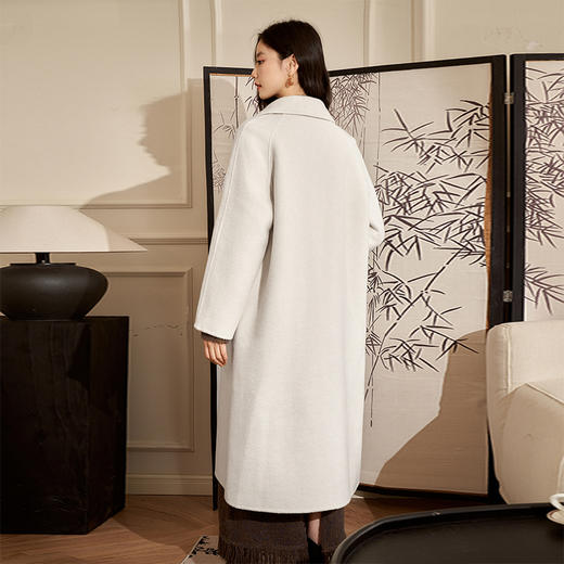 西遇韩版牛角扣羊毛毛呢外套女秋冬新款宽松中长款翻领大衣12431673 商品图3