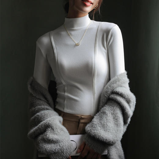 秋冬爆款【羊绒蚕丝蛋白打底上衣】半高领德绒打底衫  修身长袖内搭  百搭正肩版型 商品图6