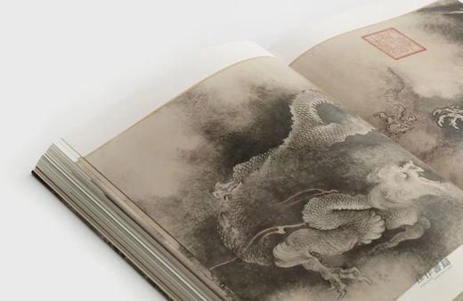重磅推荐！！《龙之国的传说：波士顿美术馆藏唐宋元书画》（附《陈容九龙图卷》），吴同 编著，田谧 译，8开，精装+平装，约650页。北京大学出版社2023年7月一版一印。 商品图5