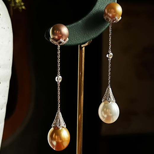 CHIC系列 18K镶钻石、南洋珍珠和爱迪生珍珠 耳坠 商品图1
