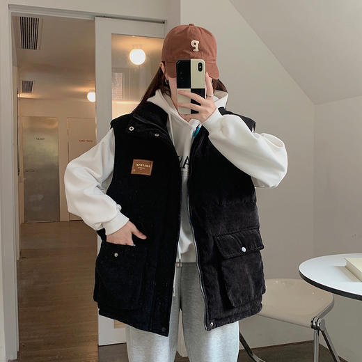 【宽松抗风保暖❗️秋冬加厚马甲】外套加厚背心，舒适保暖，冬季新款羽绒棉服马甲女短款无袖棉衣棉袄马甲外套上衣加厚背心 商品图2