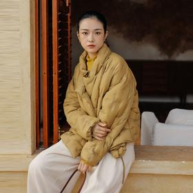 绽放786朵/新中式盘扣系带绗缝不对称圆领咖啡色轻薄短款羽绒服