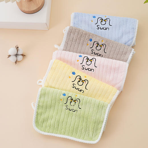 【19.9/3件！儿童棉柔毛巾】儿童毛巾珊瑚绒柔软不掉毛洗脸巾，可爱卡通刺绣擦手巾，触感柔软 毛圈蓬松饱满 温柔轻肤稚嫩肌肤-QQ 商品图2