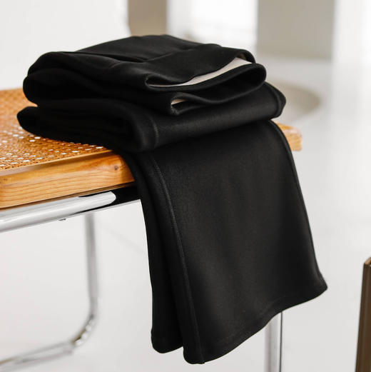 女士保暖加绒弹力泡芙云柔微喇裤 商品图2