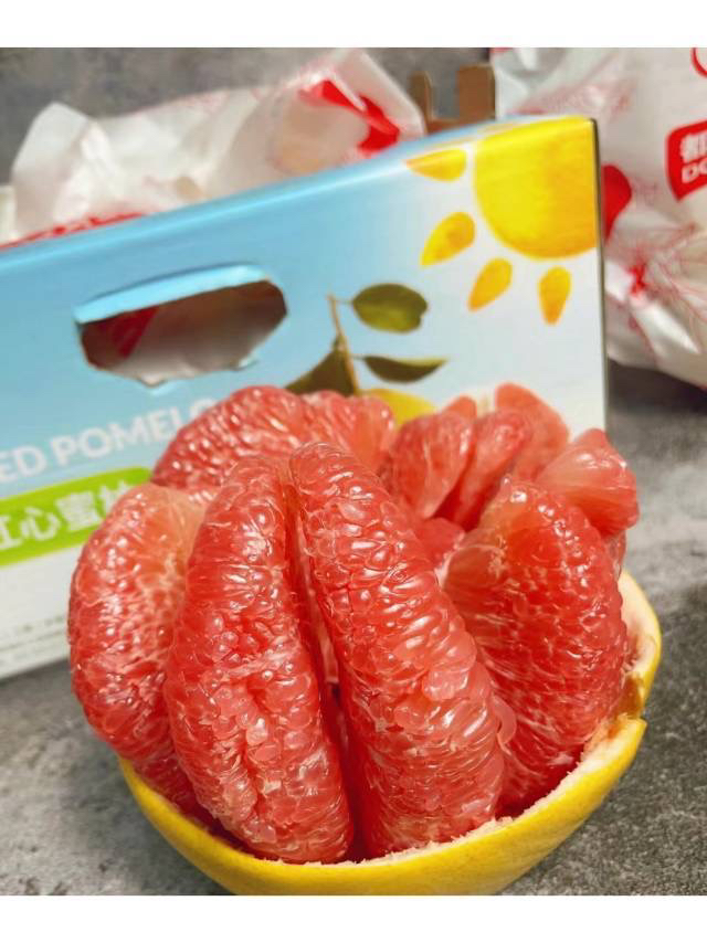 Dole都乐红心蜜柚🤩，口感清甜，肉质饱满 细腻爽口，缓解干燥，滋养润肺，清火解油腻补水，减肥降三高理想水果！毛10斤，4颗