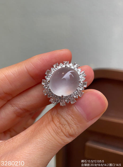 3280210，玻璃蛋面戒指。具体价格微信咨询 商品图5