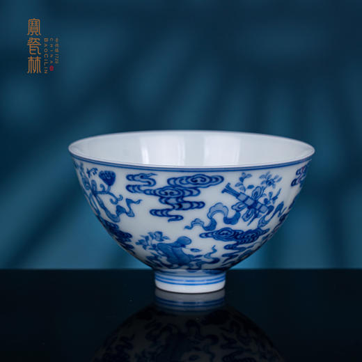 青花祥云八宝鸡心杯 商品图0