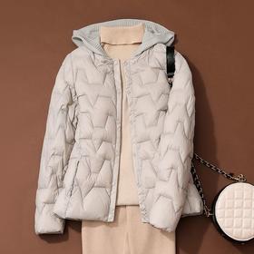 丁摩~秋冬轻薄连帽羽绒服女短款拼接针织帽时尚洋气内搭轻便修身外套VOP