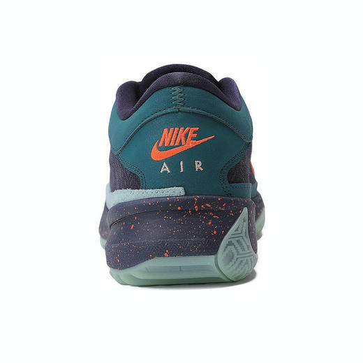 Nike/耐克新款男子ZOOM FREAK 5 EP篮球鞋DX4996-300 商品图3