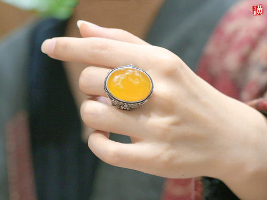 蜜蜡戒指【洛烟】，925银镶 商品图5