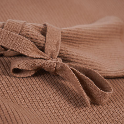 东黎 • 小山羊绒女士秋冬荷叶袖半高领套衫 3406 商品图8