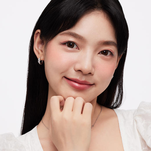 KADER卡蒂罗 冰晶几何耳钉 女925银耳饰小众设计感高级2023新款爆款礼物 商品图1
