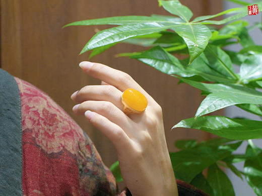 蜜蜡戒指【兮颜】，925银镶 商品图4