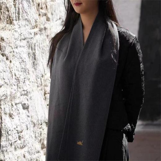 醍醐 100%牦牛绒围巾 桑烟灰 温暖透气 可作披肩围巾男女皆适宜 商品图5