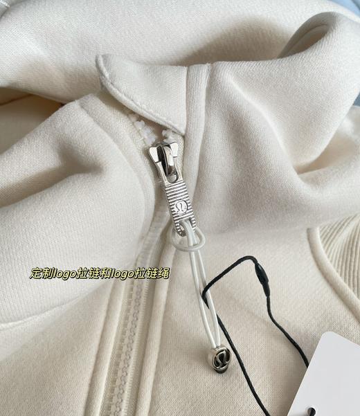 点此购买 LuLu女士全拉链scuba加绒连帽瑜伽休闲短款外套 LL 271904 商品图10