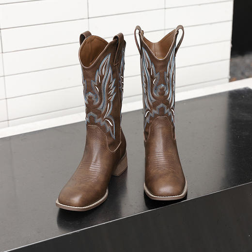 西遇西部牛仔靴子女新款秋季美式复古棕色刺绣中筒厚底短靴D0034052 商品图4