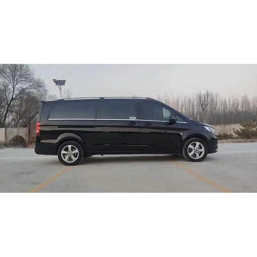 奔驰 威霆 2.0T 商务版 国 VI【长租-北京】 商品图3