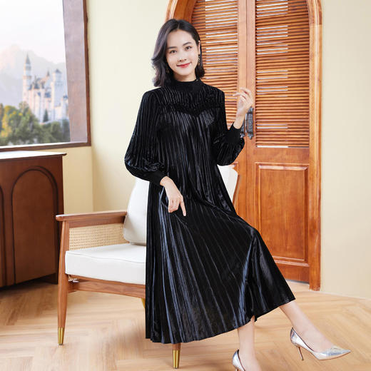 XSL S3346丝绒连衣裙妈妈秋冬装百褶裙 商品图2