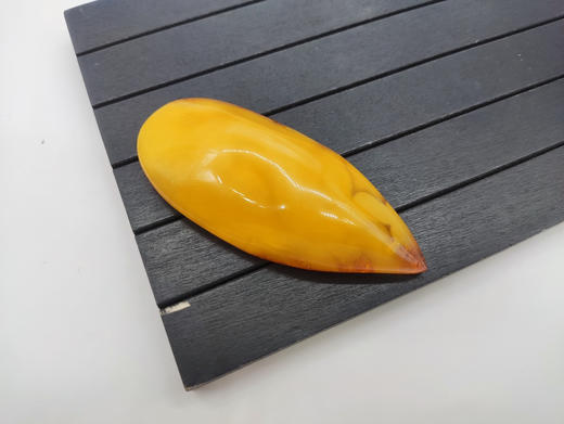 琥珀蜜蜡挂件-20,22.36克 商品图0