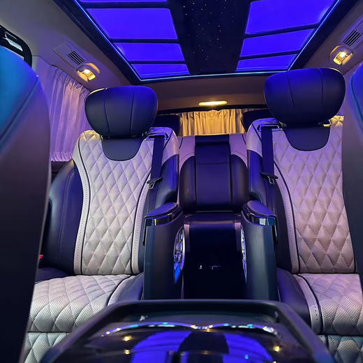 奔驰 威霆 2.0T 商务版 国 VI【长租-北京】 商品图6