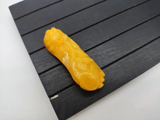 琥珀蜜蜡挂件-10,12.91克 商品图0