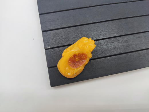 琥珀蜜蜡挂件-23,10.51克 商品图0