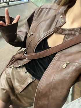 冬天穿搭自然是少不了#皮衣外套的呀！