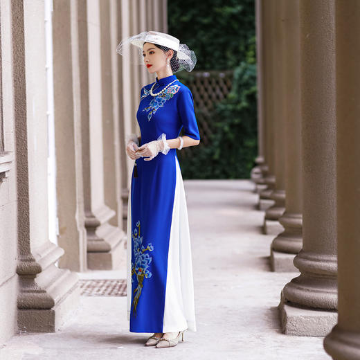 NL-2023新款越南奥黛旗袍中国风舞台走秀改良长款演出服高端复古旗袍 商品图4