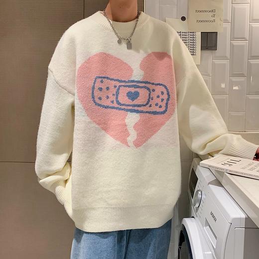 【新款奶系甜酷风，情侣同款爱心毛衣】温暖爱人的每个瞬间。柔软织物舒适贴肤，时光荏苒，爱意缠绵，轻柔如春风，悄然融化你的心！ 商品图2