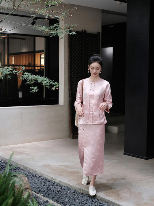 盛唐牡丹 |真丝提花蝶恋花半裙  [特价品] 商品图2