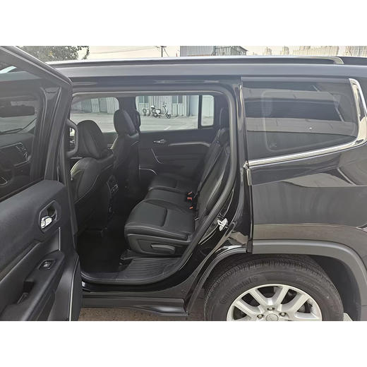 Jeep 大指挥官 2.0T 两驱领先版【长租-北京】 商品图6