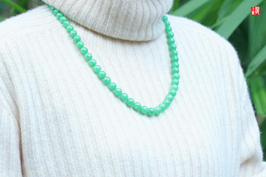 天然翡翠项链，珠径7.3~9.5mm 商品图3