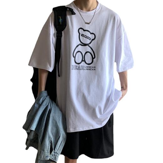 【夏愁短袖，秋意融心】潮流之所向，热卖必选！小熊印花点缀，宽松舒适，扭转人心。日系ins风，情侣百搭任你搭。秋夏季节，让爱与时尚交织，为你开启浪漫旅程！ 商品图5