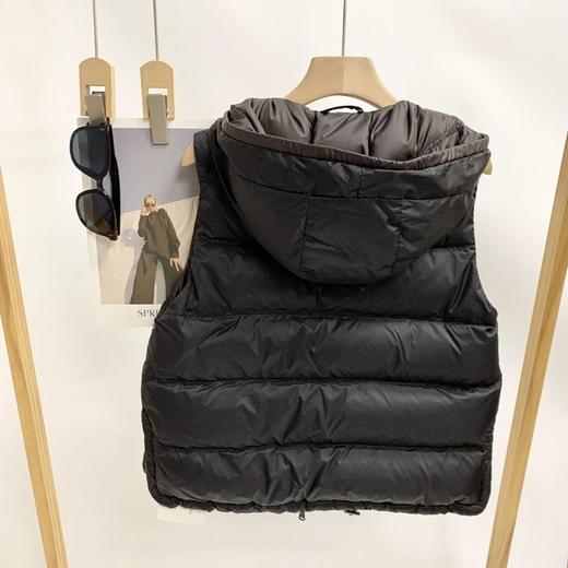 【高品质私服】【B*unello C*cinelli同款女士轻薄简约休闲羽绒服马甲】绒子含量90%，更蓬松，更轻柔，加倍保暖【无标出货 介意慎拍】 商品图12