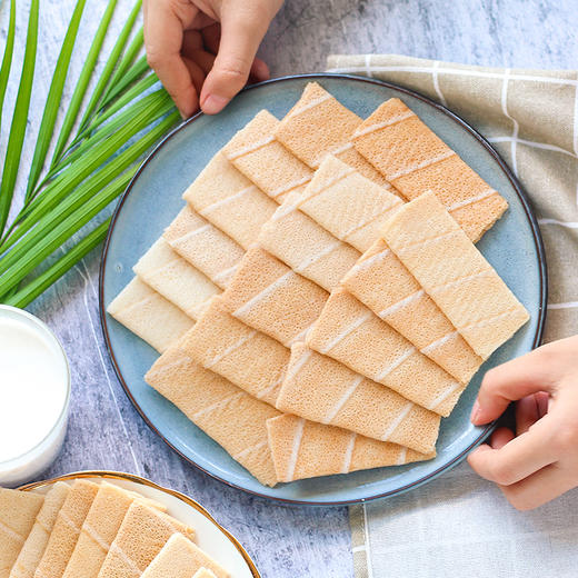 【南国食品】椰香薄饼187gx6营养咸早餐代餐 商品图5