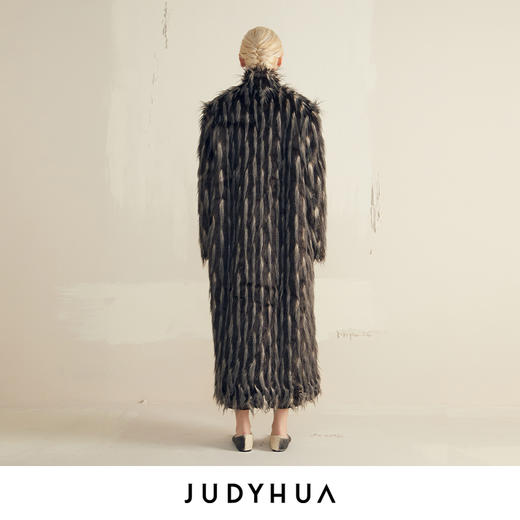 JUDYHUA 环保皮草大衣 商品图2