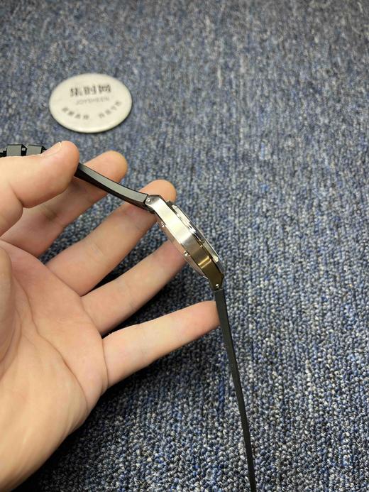VC江诗丹顿纵横四海系列4500V 男士机械腕表
机芯：搭载进口西铁城 商品图3