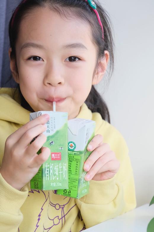 活动特价，109元/四箱！新疆黄金奶源带！【马三三纯牛奶】军垦牧场 口感丝滑 优质乳蛋白，浓郁奶香～ 新疆纯牛奶 儿童早餐奶！ 商品图4