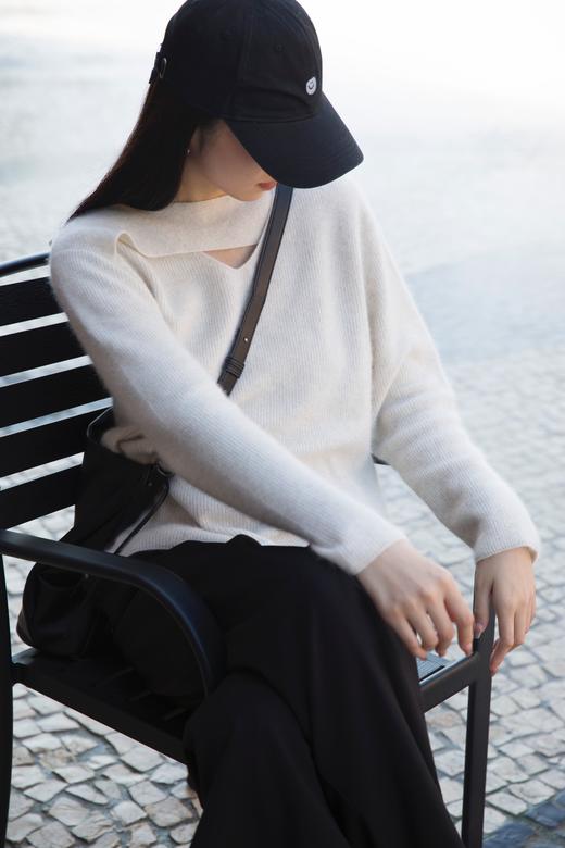 镂空v领毛衣 商品图2