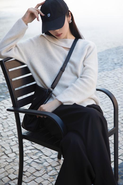 镂空v领毛衣 商品图4