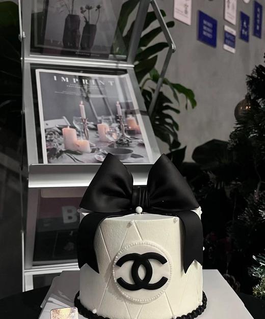 黑巢-小香奈蛋糕生日蛋糕 商品图0