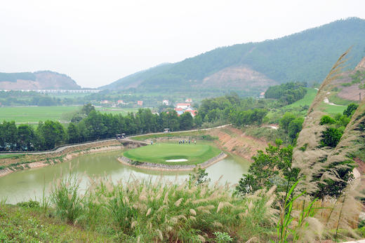 越南琥珀山高尔夫度假村/安勇高尔夫俱乐部  Amber Hills Golf & Resort / Yen Dung Golf Club | 越南高尔夫球场  | 河内高尔夫 商品图5