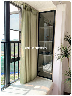 窗边的绿意，清澈心灵