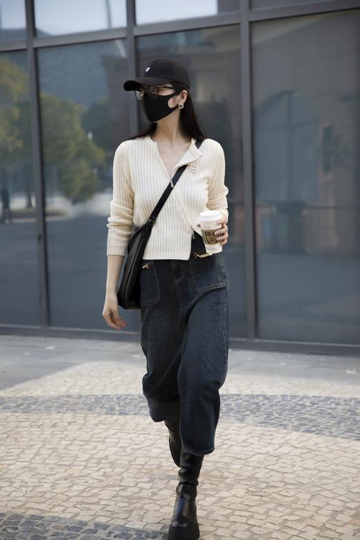 斜拉链开衫 商品图4