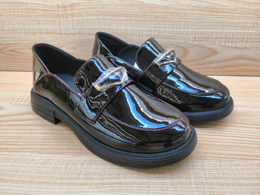 豪行真皮舒适休闲女鞋22301085低跟平底时尚单鞋 商品图1