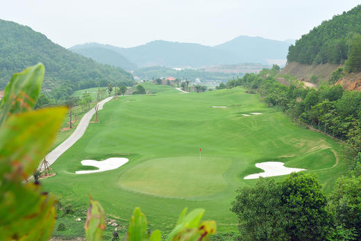 越南琥珀山高尔夫度假村/安勇高尔夫俱乐部  Amber Hills Golf & Resort / Yen Dung Golf Club  | 河内高尔夫球场  | 越南高尔夫球场俱乐部 商品图6